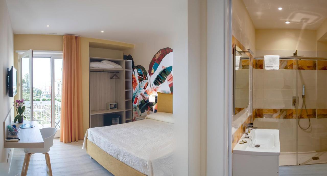 Petra Luxury Sorrento B&B מראה חיצוני תמונה